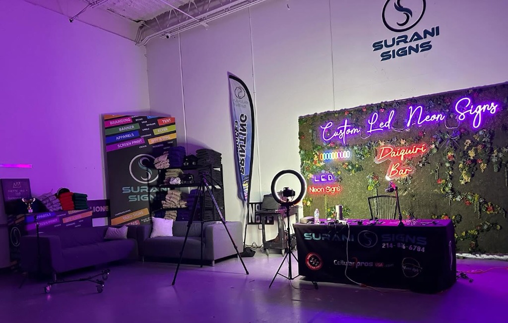 Custom LED Neon Sign for Daiquiri Bar
